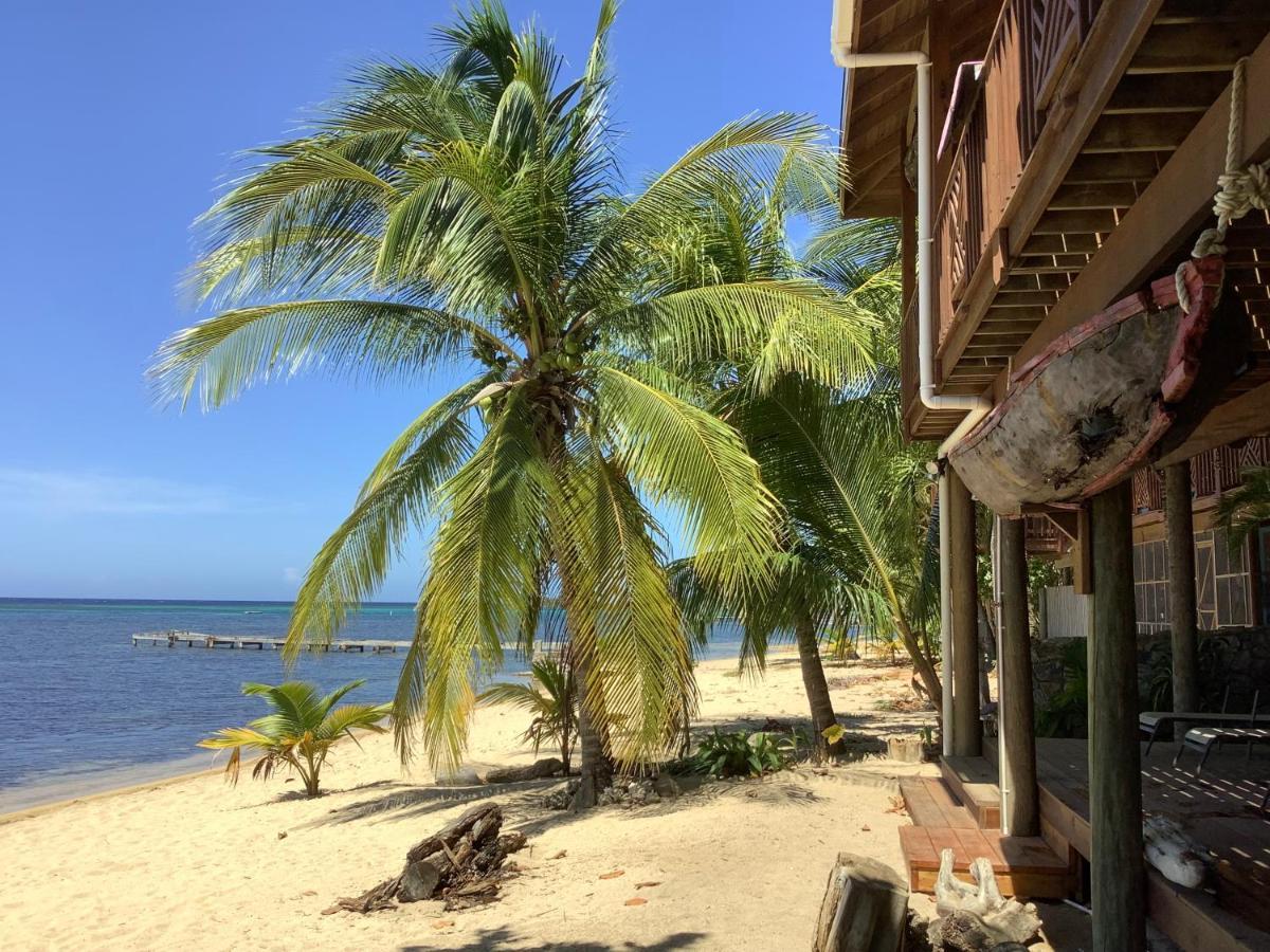 Beachfront Home With Pristine, Calm Waters, White Sands And Unbelievable Sunset Sandy Bay Exterior photo